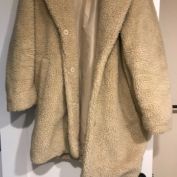 H&M TEDDY COAT - Picture 3 of 5
